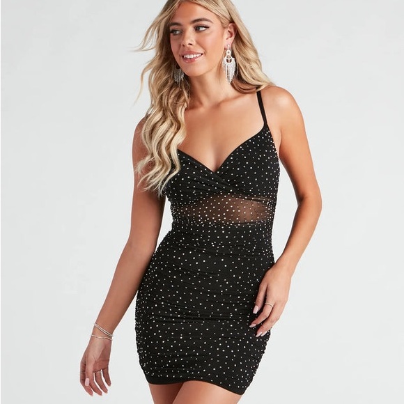 Chic Black Mini Dress with rhinestones - Picture 1 of 4